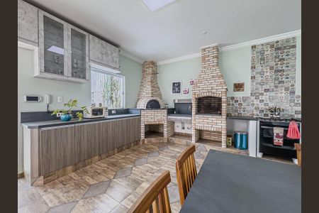 Casa à venda com 550m², 5 quartos e 6 vagas