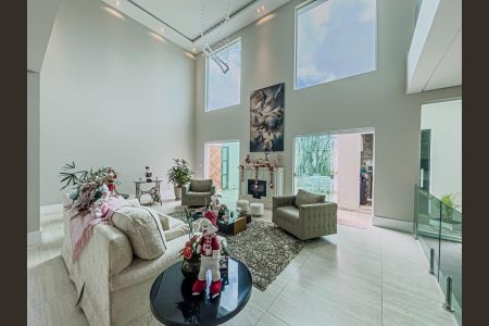 Casa à venda com 550m², 5 quartos e 6 vagas