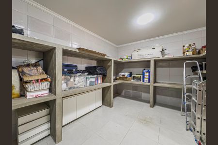 Casa à venda com 550m², 5 quartos e 6 vagas