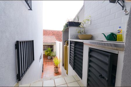 Casa à venda com 320m², 3 quartos e 5 vagas Casa à venda com 320m², 3 quartos e 5 vagasÁrea Externa