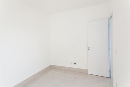 Quarto 1 de apartamento à venda com 2 quartos, 130m² em Centro, Contagem