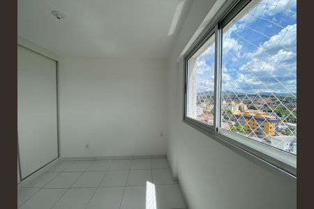 Apartamento à venda com 3 quartos, 74m² em Estrela do Oriente, Belo Horizonte