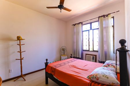 Quarto de casa de condomínio à venda com 3 quartos, 190m² em Todos Os Santos, Rio de Janeiro