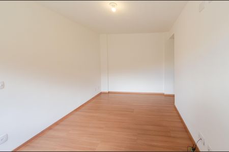 Sala de apartamento para alugar com 2 quartos, 50m² em Engenho Nogueira, Belo Horizonte