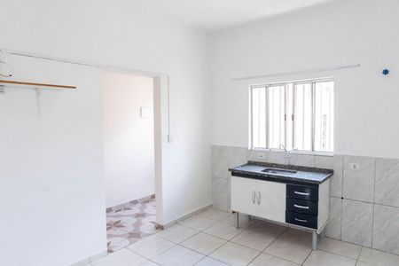 Sala/Cozinha de casa para alugar com 1 quarto, 40m² em Vila Guarani (zona Sul), São Paulo