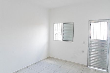 Quarto de casa para alugar com 1 quarto, 40m² em Vila Guarani (zona Sul), São Paulo