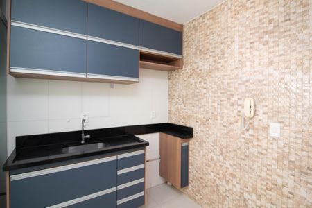 Apartamento à venda com 38m², 1 quarto e 1 vaga Apartamento à venda com 38m², 1 quarto e 1 vagaCozinha - Armários