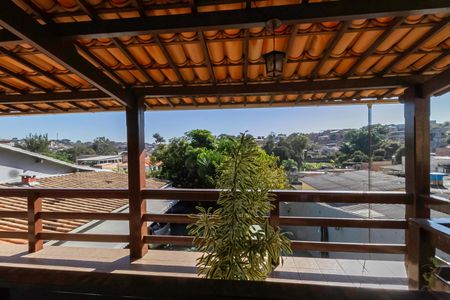 Quarto 1 - Vista de casa à venda com 2 quartos, 170m² em Céu Azul, Belo Horizonte