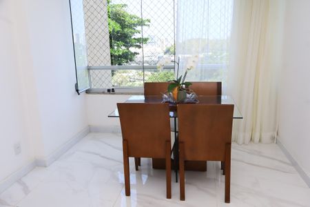 Sala de apartamento para alugar com 3 quartos, 79m² em Pernambués, Salvador