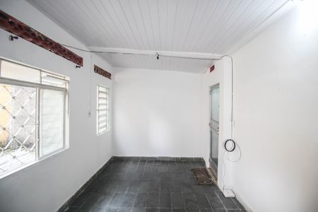 Sala de apartamento para alugar com 2 quartos, 80m² em Vila Emil, Mesquita