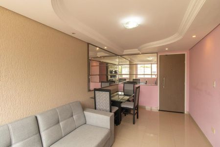 Sala de apartamento para alugar com 3 quartos, 50m² em Campo Comprido, Curitiba