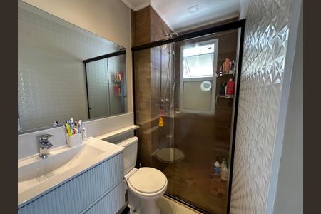 Apartamento à venda com 70m², 2 quartos e 1 vaga Apartamento à venda com 70m², 2 quartos e 1 vagaBanheiro da Suíte