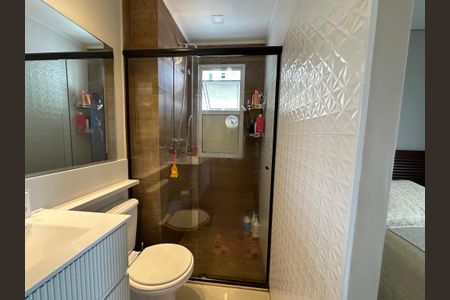 Apartamento à venda com 70m², 2 quartos e 1 vaga Apartamento à venda com 70m², 2 quartos e 1 vagaBanheiro da Suíte