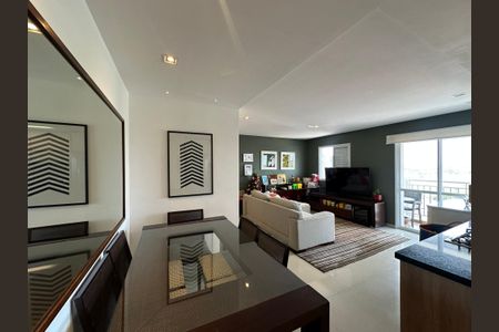 Apartamento à venda com 70m², 2 quartos e 1 vaga Apartamento à venda com 70m², 2 quartos e 1 vagaSala