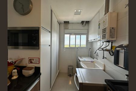 Apartamento à venda com 70m², 2 quartos e 1 vaga Apartamento à venda com 70m², 2 quartos e 1 vagaÁrea de Serviço