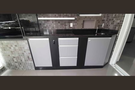 Apartamento à venda com 113m², 3 quartos e 2 vagas Apartamento à venda com 113m², 3 quartos e 2 vagasVaranda gourmet