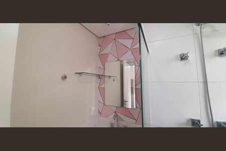 Apartamento à venda com 113m², 3 quartos e 2 vagas Apartamento à venda com 113m², 3 quartos e 2 vagasBanheiro da Suíte 2