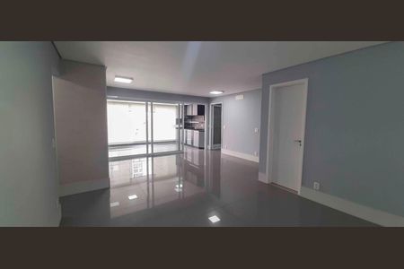 Apartamento à venda com 113m², 3 quartos e 2 vagas Apartamento à venda com 113m², 3 quartos e 2 vagasSala de Estar