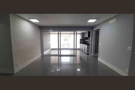 Apartamento à venda com 113m², 3 quartos e 2 vagas Apartamento à venda com 113m², 3 quartos e 2 vagasSala de Jantar