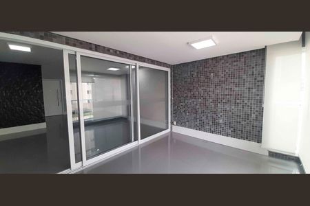 Apartamento à venda com 113m², 3 quartos e 2 vagas Apartamento à venda com 113m², 3 quartos e 2 vagasVaranda gourmet