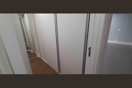 Apartamento à venda com 113m², 3 quartos e 2 vagas Apartamento à venda com 113m², 3 quartos e 2 vagasSuíte 1