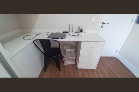 Apartamento à venda com 113m², 3 quartos e 2 vagas Apartamento à venda com 113m², 3 quartos e 2 vagasSuíte 2