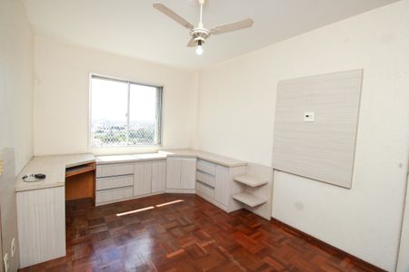 Apartamento à venda com 160m², 4 quartos e 2 vagas Apartamento à venda com 160m², 4 quartos e 2 vagasQuarto 1