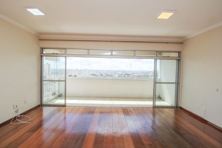 Sala de apartamento à venda com 4 quartos, 160m² em Vila Bastos, Santo André