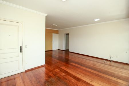 Apartamento à venda com 160m², 4 quartos e 2 vagas Apartamento à venda com 160m², 4 quartos e 2 vagasSala