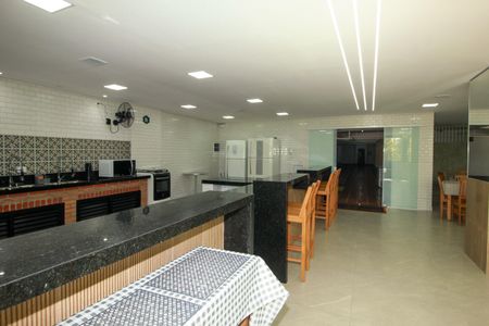 Apartamento à venda com 160m², 4 quartos e 2 vagas Apartamento à venda com 160m², 4 quartos e 2 vagasÁrea comum