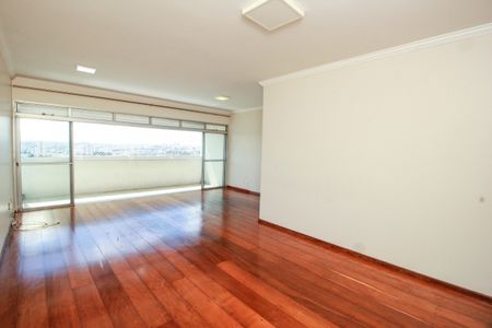 Sala de apartamento à venda com 4 quartos, 160m² em Vila Bastos, Santo André