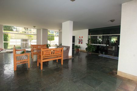 Apartamento à venda com 160m², 4 quartos e 2 vagas Apartamento à venda com 160m², 4 quartos e 2 vagasÁrea comum