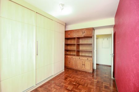 Apartamento à venda com 160m², 4 quartos e 2 vagas Apartamento à venda com 160m², 4 quartos e 2 vagasQuarto 3