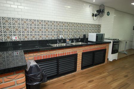 Apartamento à venda com 160m², 4 quartos e 2 vagas Apartamento à venda com 160m², 4 quartos e 2 vagasÁrea comum