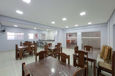 Apartamento para alugar com 64m², 1 quarto e 1 vaga Apartamento para alugar com 64m², 1 quarto e 1 vagaÁrea comum - Salão de festas