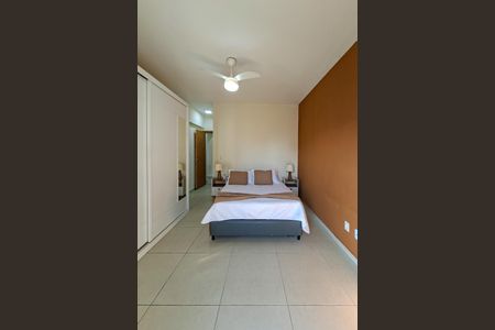 Apartamento para alugar com 64m², 1 quarto e 1 vaga Apartamento para alugar com 64m², 1 quarto e 1 vagaSuite