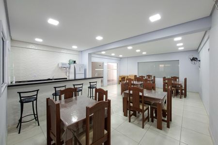Apartamento para alugar com 64m², 1 quarto e 1 vaga Apartamento para alugar com 64m², 1 quarto e 1 vagaÁrea comum - Salão de festas