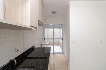 Sala/Cozinha de apartamento para alugar com 1 quarto, 32m² em Vila Gustavo, São Paulo