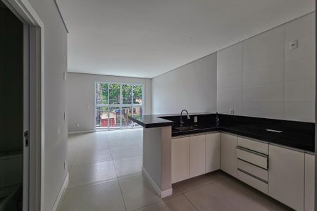 Apartamento à venda com 72m², 2 quartos e 2 vagas Apartamento à venda com 72m², 2 quartos e 2 vagasSala