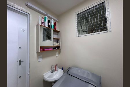 Studio à venda com 36m², 1 quarto e sem vaga Studio à venda com 36m², 1 quarto e sem vagaBanheiro