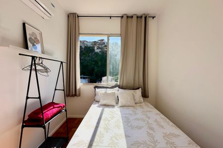 Quarto de apartamento à venda com 1 quarto, 43m² em Catete, Rio de Janeiro