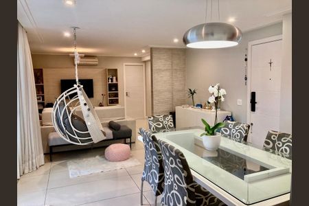 Sala de apartamento para alugar com 3 quartos, 117m² em Cidade São Francisco, São Paulo