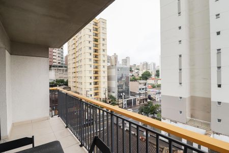Studio para alugar com 40m², 0 quarto e 1 vaga Studio para alugar com 40m², 0 quarto e 1 vagaVaranda