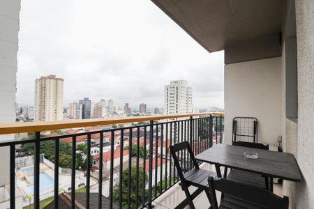 Studio para alugar com 40m², 0 quarto e 1 vaga Studio para alugar com 40m², 0 quarto e 1 vagaVaranda