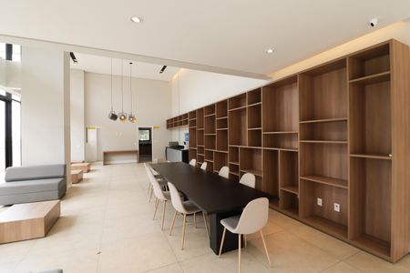 Studio para alugar com 40m², 0 quarto e 1 vaga Studio para alugar com 40m², 0 quarto e 1 vagaSalão de festas