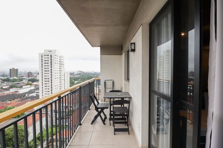 Studio para alugar com 40m², 0 quarto e 1 vaga Studio para alugar com 40m², 0 quarto e 1 vagaVaranda