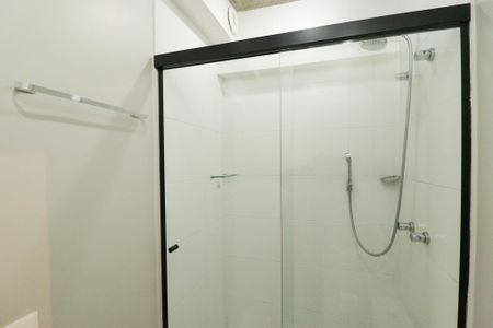 Studio para alugar com 40m², 0 quarto e 1 vaga Studio para alugar com 40m², 0 quarto e 1 vagaBanheiro