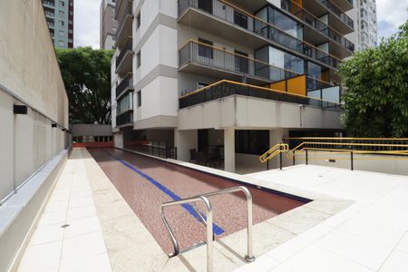 Studio para alugar com 40m², 0 quarto e 1 vaga Studio para alugar com 40m², 0 quarto e 1 vagaPiscina