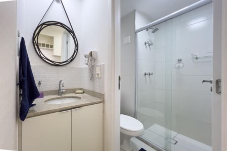 Studio para alugar com 27m², 1 quarto e sem vaga Studio para alugar com 27m², 1 quarto e sem vagaBanheiro