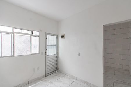 Sala de casa para alugar com 1 quarto, 110m² em Jardim Danfer, São Paulo